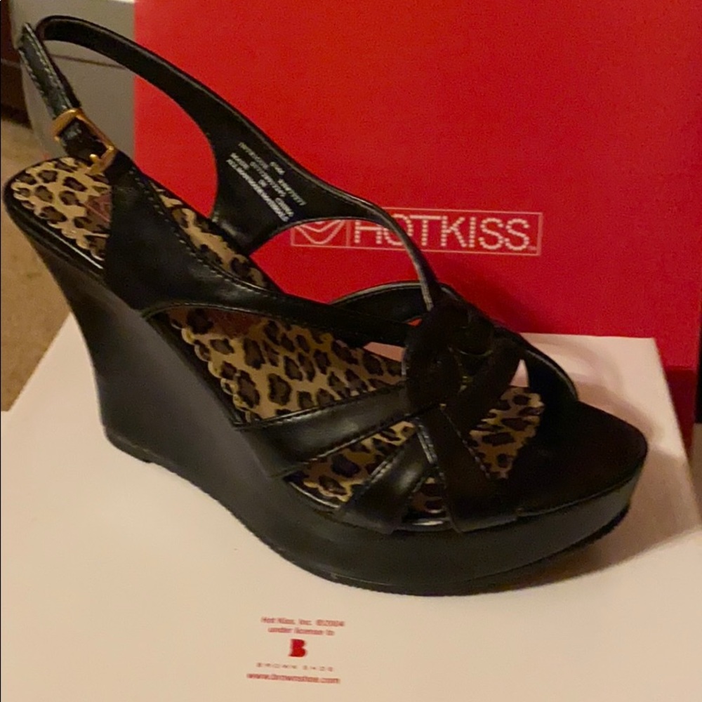 Black wedge sandals